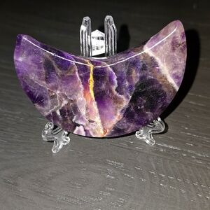 Beautiful Amythest Moon 🌙 💜